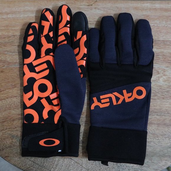 Oakley Factory Park Gloves - Picture 1 of 4
